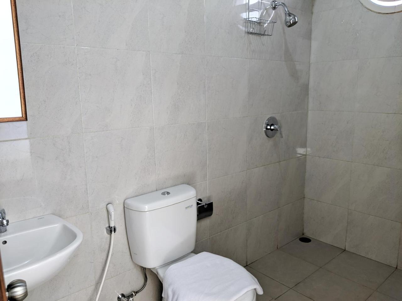 My Home By Flat06 Jakarta Extérieur photo